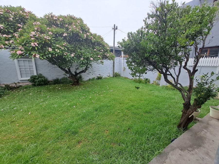 To Let 2 Bedroom Property for Rent in Richmond Hill Eastern Cape